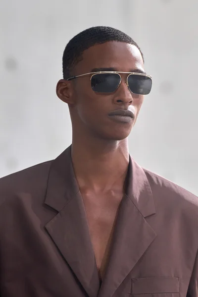 Look 28